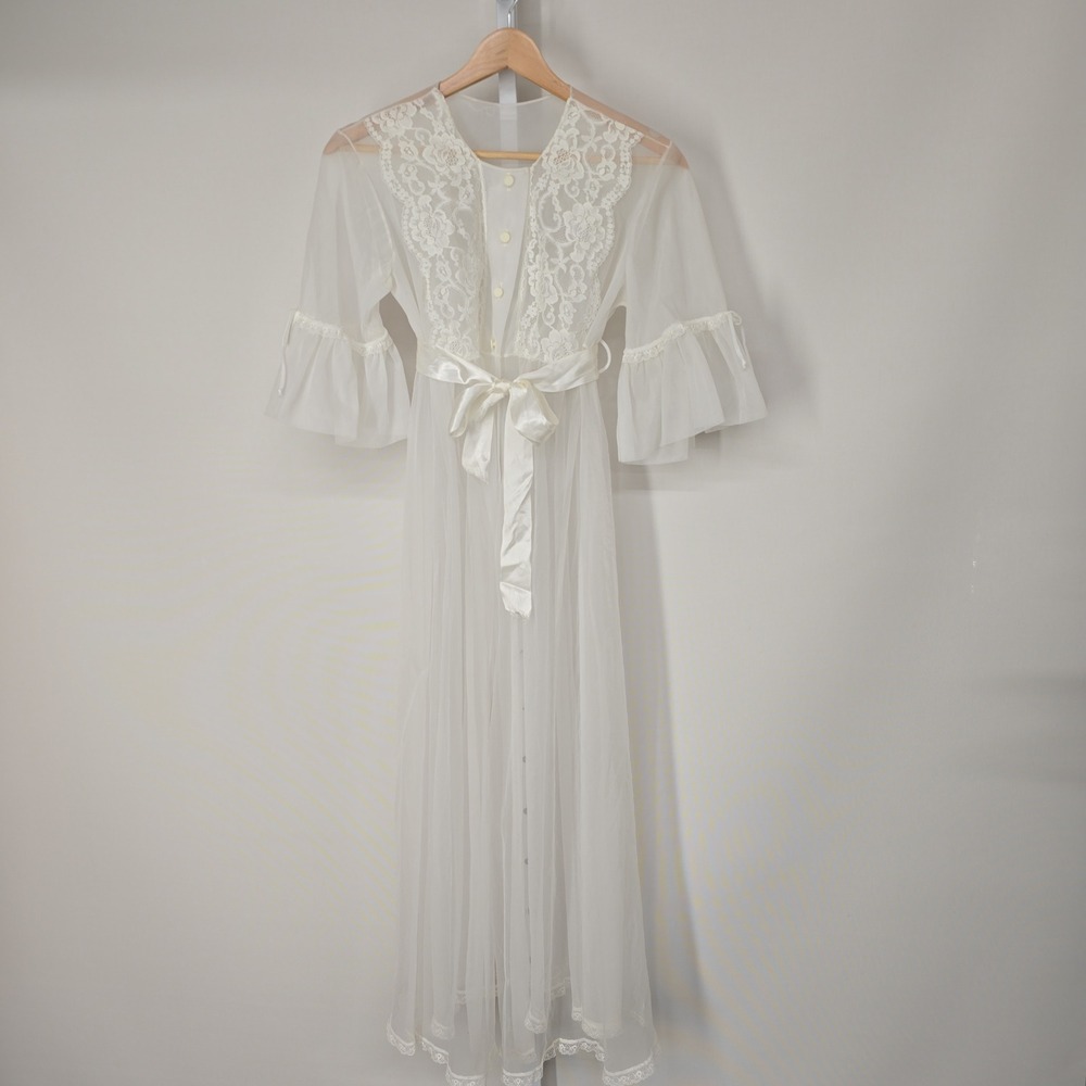 Vintage Sheer White Lace Peignoir Robe Bell Sleeve Ribbon Tie Maxi Nightgown